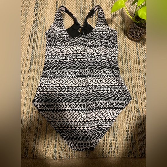 Sexy Boho One Piece Swim Suit - Picture 4 of 4